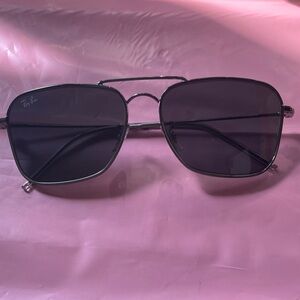 Ray-Ban Black Lens Gunmetal Frame Aviator Sunglasses